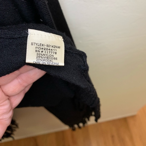 Lovestitch Hooded Fringe Vest - Picture 7 of 9